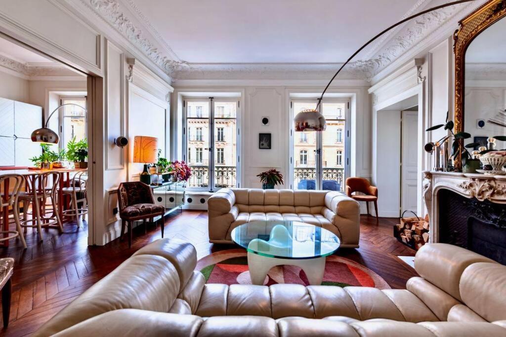 Appartement Lux Art Deco, Voltaire Parijs